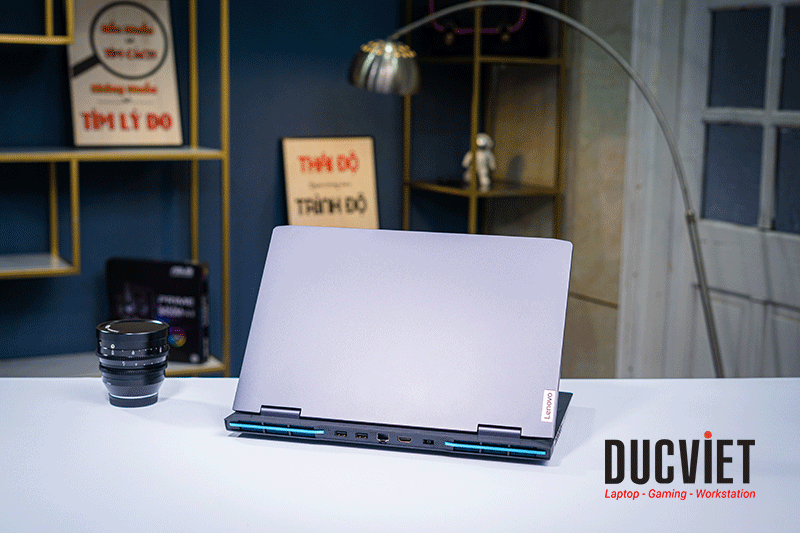 Lenovo “Essential”